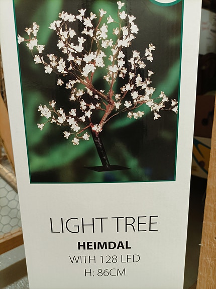 Product image 1 of 6