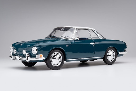 Pienoismalli Volkswagen Karmann Ghia Typ 34, 1:18