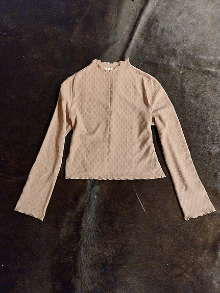 Pitkähihainen paita