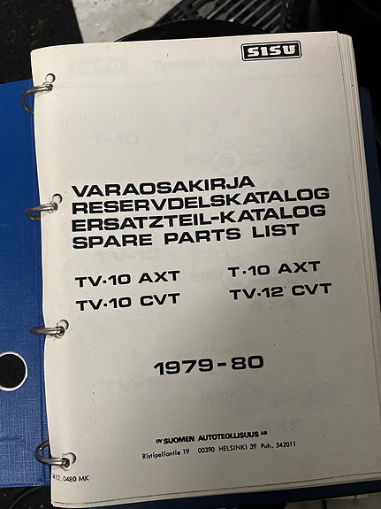 Sisu kuorma-auto TV10-12 varaosakirja 1979-1980