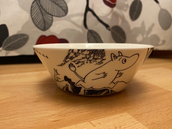 Muumi seikkailu kulho