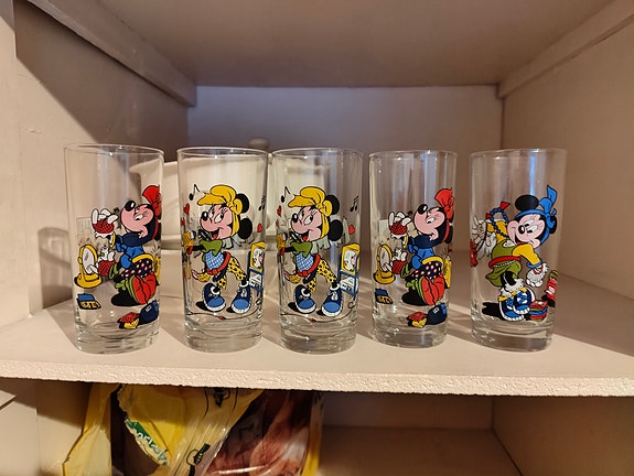 Minni hiiri keräilylaseja