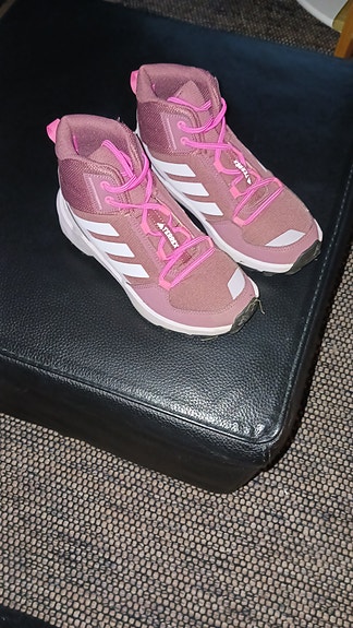 Adidas Terrex varsilenkkarit
