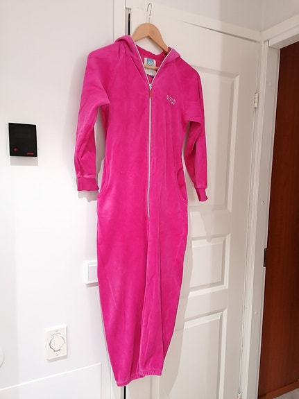 Warp onepiece-haalari 146-152