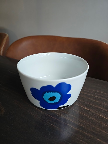 Sininen Marimekko Unikko kulho