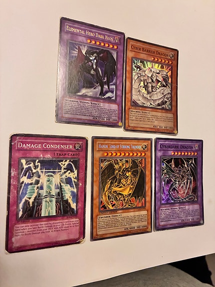 Yu-Gi-Oh! Yugioh kortit 1st edition