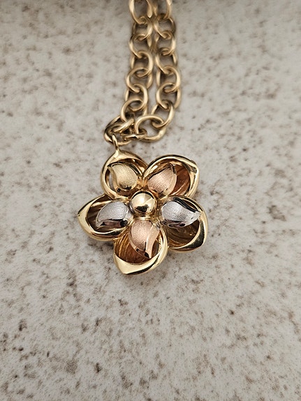 Upea kultainen kaulakoru, 14K, kotimainen 💛