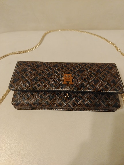 Tommy Hilfiger lompakko ketjulla,Naiset