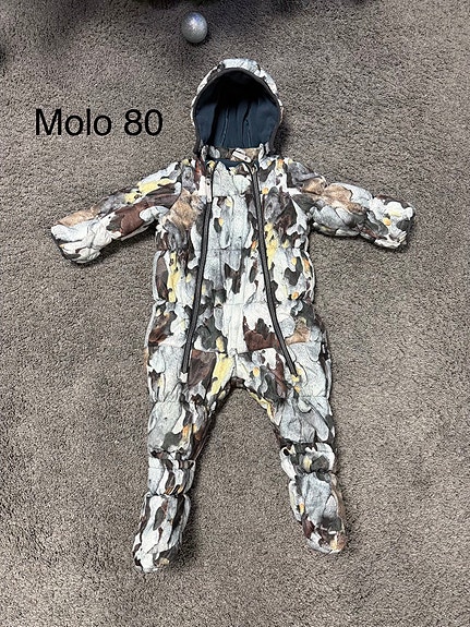 Molo kevyt toppahaalari 80