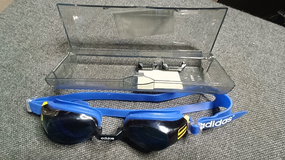 Product image 1 of 3