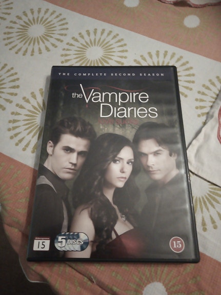 Vampyyripäiväkirjat kausi 2 dvd