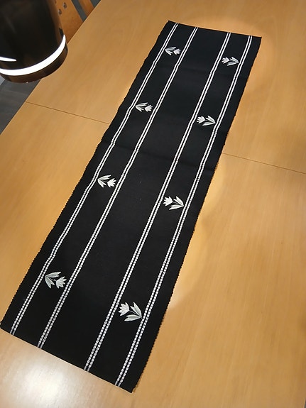 Lähes uudenver kaitaliina, 35 x 113 cm