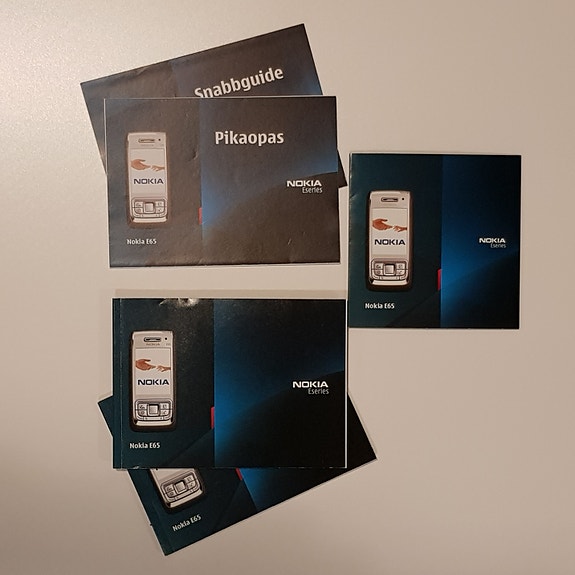 Nokia E65 käyttöohje, pikaopas ja CD