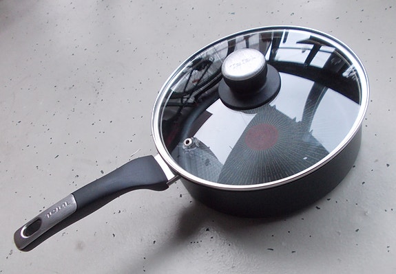 Uusi Tefal Unlimited paistokasari 24 cm