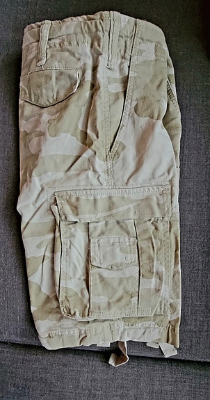 Miesten camo-shortsit, L