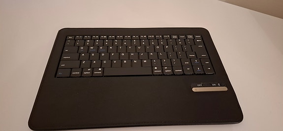 Bluetooth näppäimistö tabletille