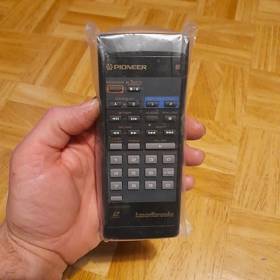 pioneer laser disc kaukosäädin