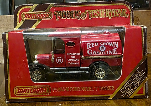 Matchbox Ford Model T Tankkiauto 1:43