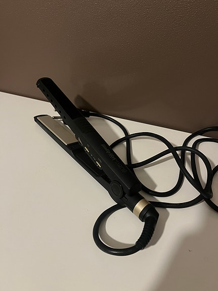 Babyliss hiusten suoristusrauta