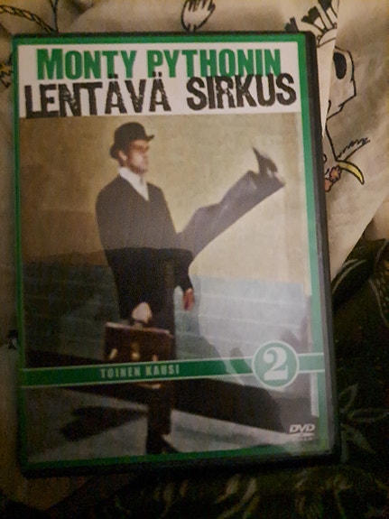 Monty Python Lentävä Sirkus DVD