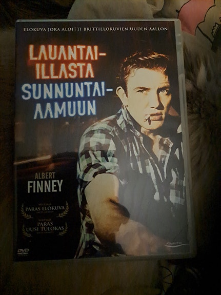 Lauantai-illasta sunnuntai-aamuun elokuva DVD