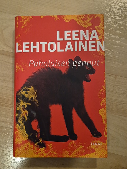Leena Lehtolainen Paholaisen pennut kirja