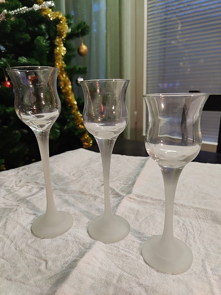 Uljaat kynttilälasitrio partylite