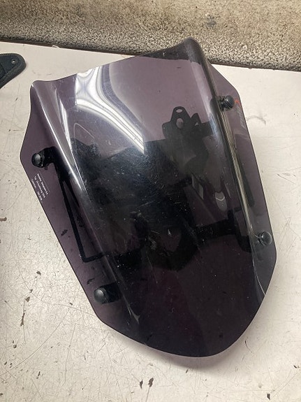 Ducati Diavel säädettävä pleksi tuulisuoja