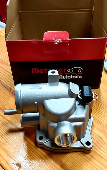Termostaatti MB Sprinter 208 CDI vm.2000
