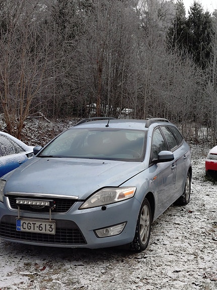 Ford Mondeo varaosiksi