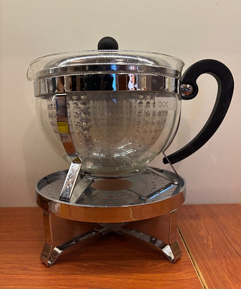 Bodum Chambord teepannu 1 l + tuikkulämmitin - vähän käytetty