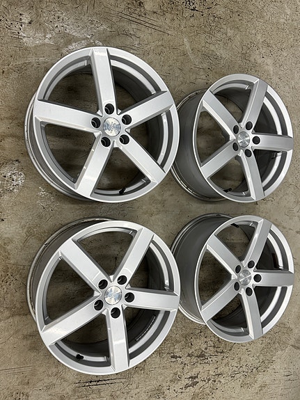 ETA-BETA Made In Italy. 7.5jx18 ET43.
