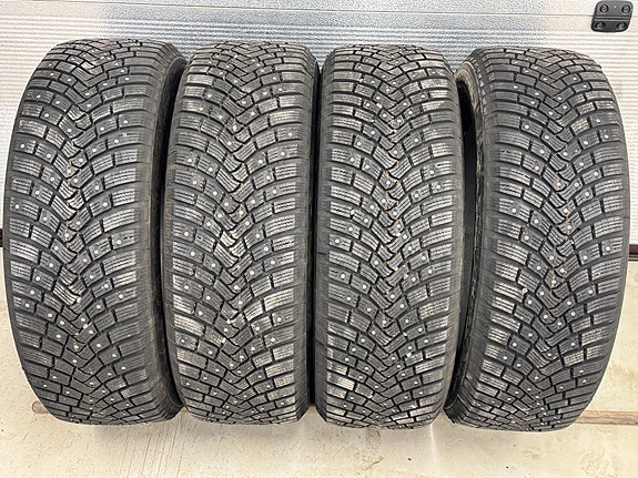 225 60 R18 Viikon ajetut. Continental Ice Contact 3 104T. Urasyvyys 9mm DOT 5022
