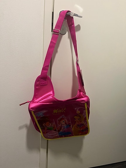Winx Clubin olkalaukku