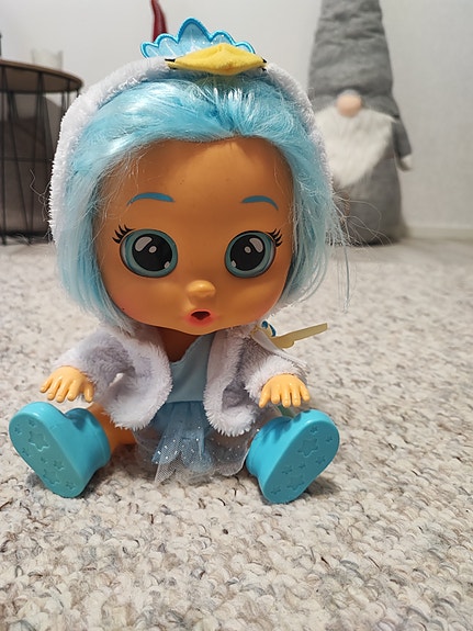 Cry Baby Sydney vauvanukke