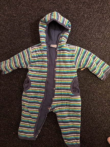 Product image 1 of 2
