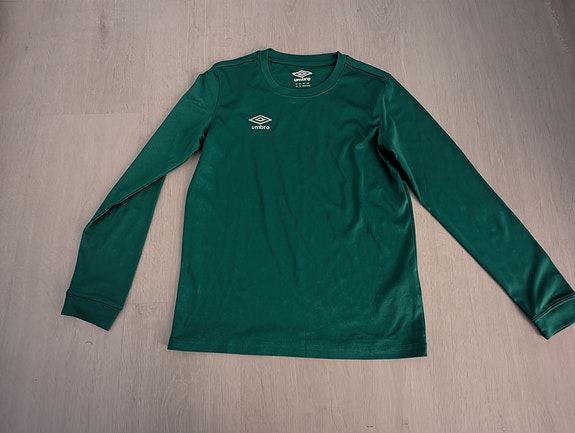 Umbro aluspaita, pitkähihainen