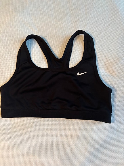 Nike treenitoppi 146cm
