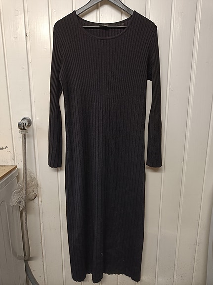 Marimekon vintage neulemekko, käyttämätön, Marja Sunan suunnittelema 95€