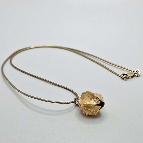 Kaulakoru, Lumikukka, Kalevala Koru