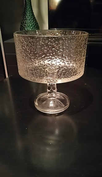 Jalallinen tarjoilumalja Jesperi