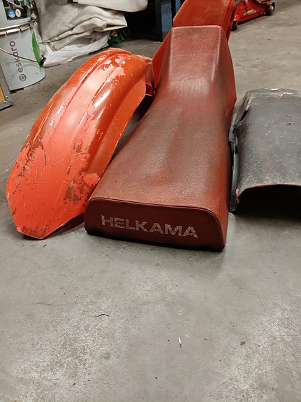 Helkama ax osia