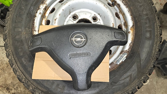 Opel Zafira A airbag
