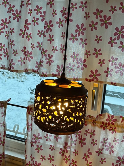 Kuparinen retro-kattovalaisin