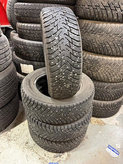 175/65R14 Nastarenkaat
