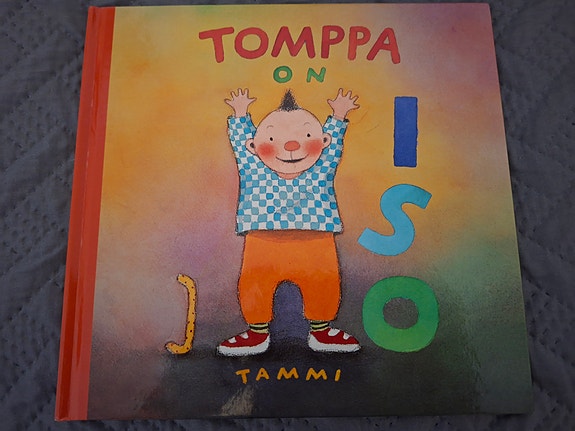 Tomppa on iso ( Kristiina Louhi)