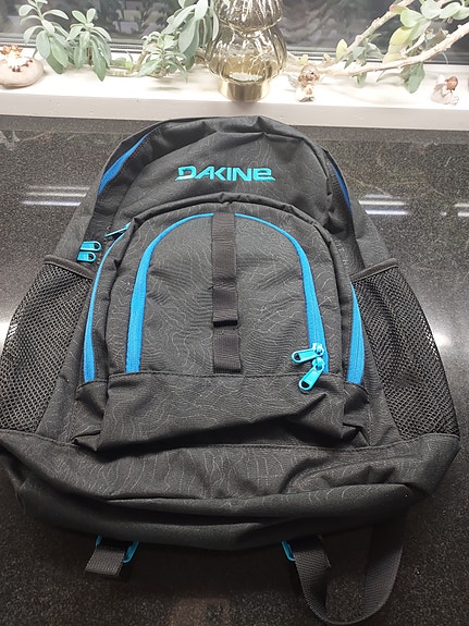 Dakine reppu käyttämätön