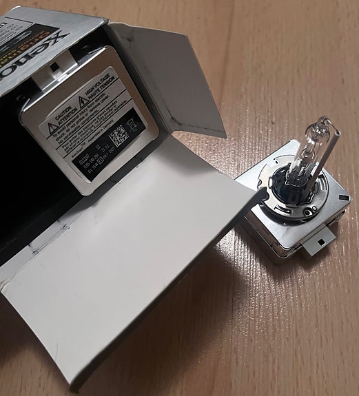 D1S 6000k xenon ajovalopolttimot 2 kpl