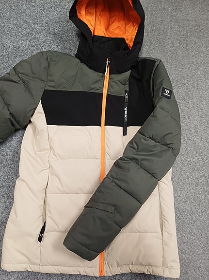 Product image 3 of 9