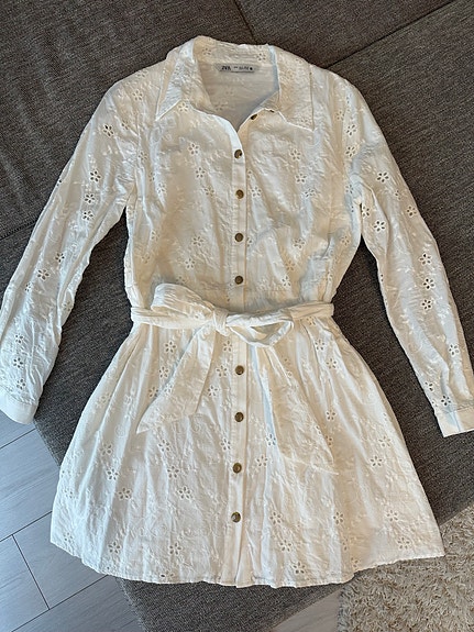 Zara valkoinen kesämekko, koko M
